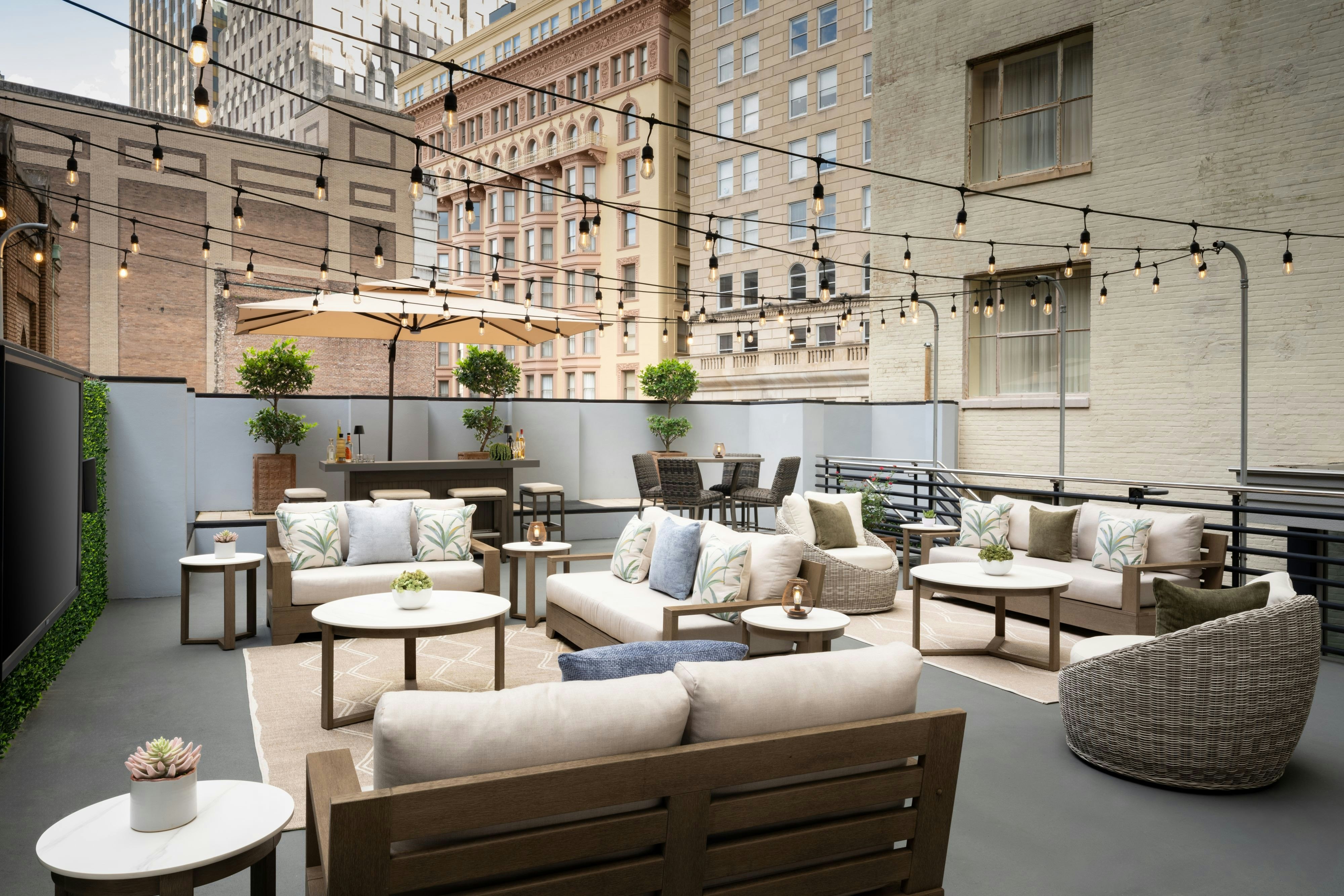 Renaissance New Orleans Pere Marquette French Quarter Area Hotel 16/25