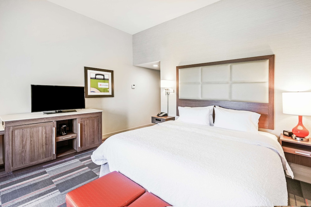 Hampton Inn North Little Rock Mccain Mall 8/30