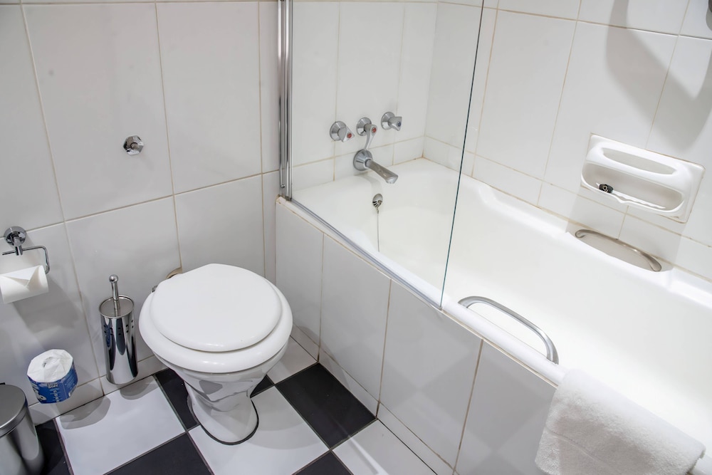 Bon Hotel Bloemfontein Central 60/60