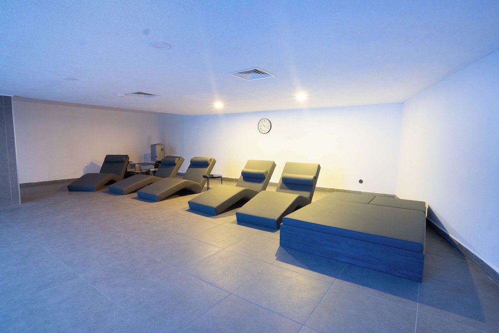 Park Inn by Radisson Yalova City Center 48/50