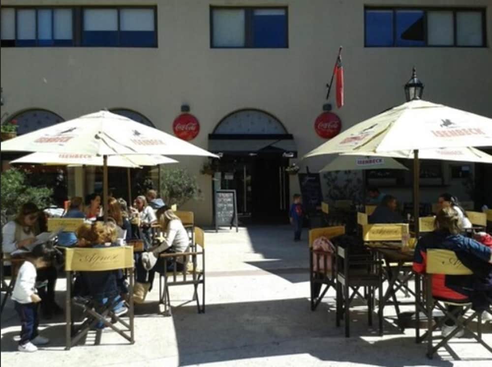 Hotel Plaza Central Ezeiza 50/61