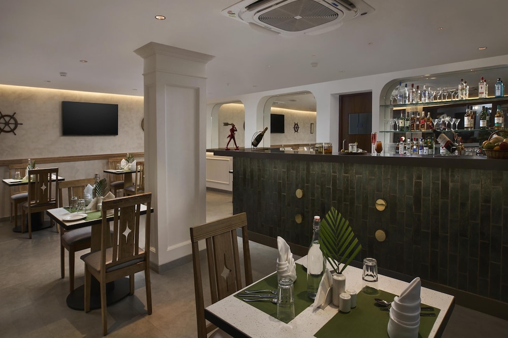 Radisson Goa Candolim Hotel 62/84