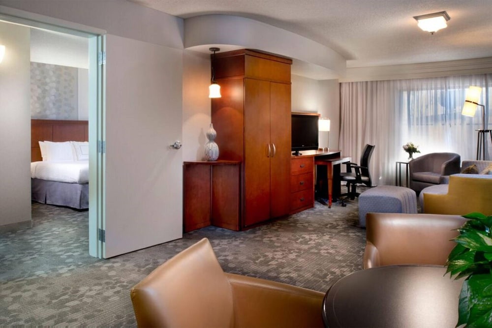 Courtyard by Marriott Collierville 34/58