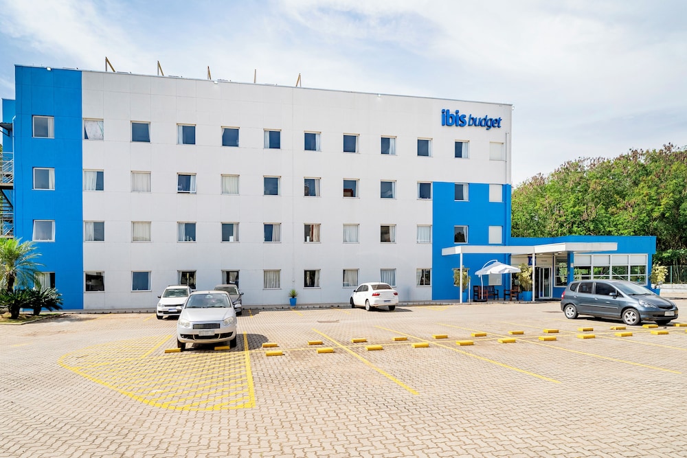 Ibis Budget Piracicaba 3/64