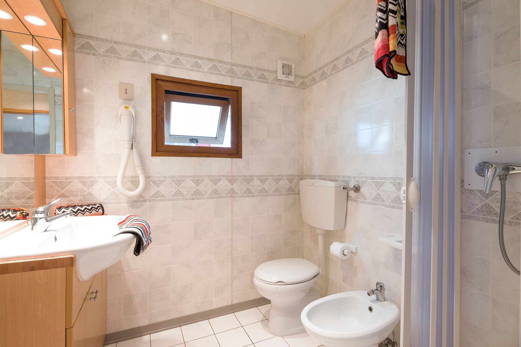 Mobile Home, Luxury, Double and Twin Beds