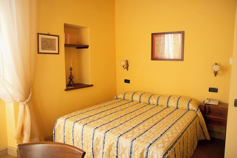 CLASSIC, DOUBLE BED