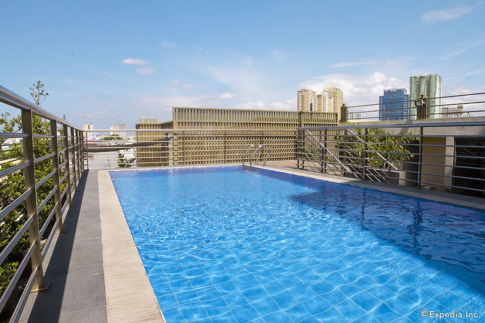 Herald Suites 26/50
