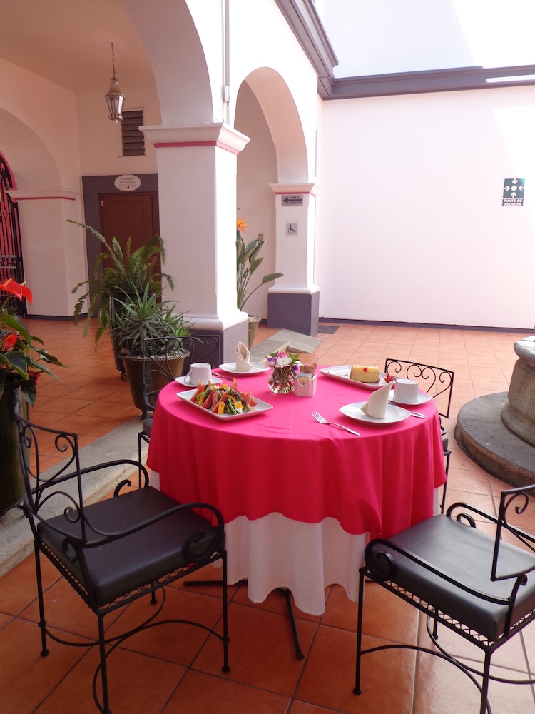 Hotel del Marquesado 59/72