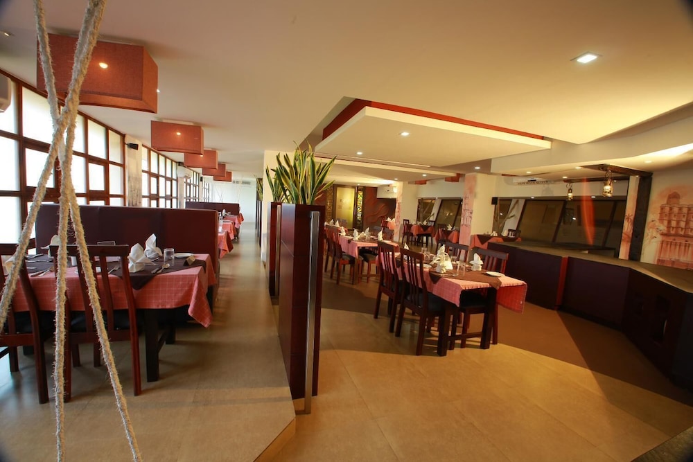 MALABAR PALACE 29/39