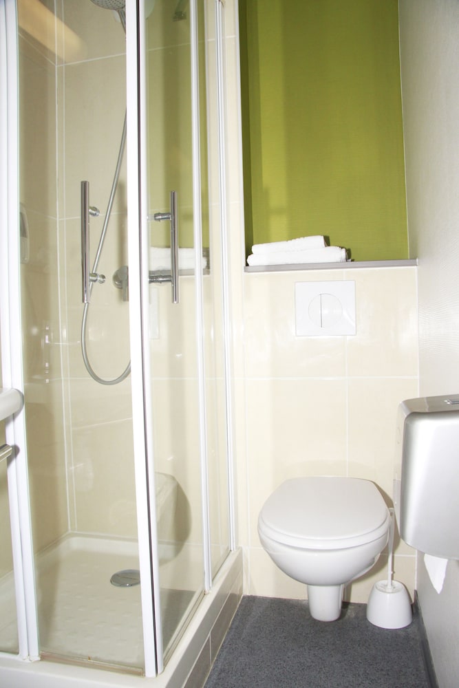 B&B Hotel Vierzon 14/15