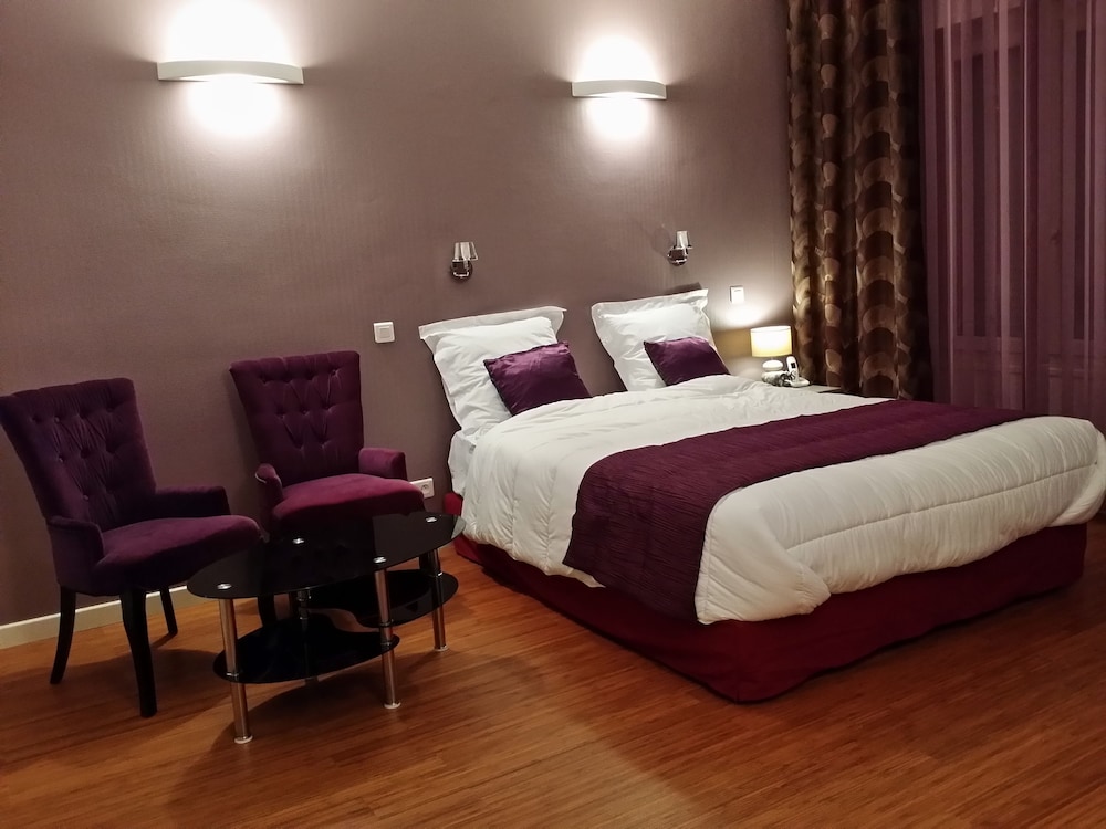 HOTEL PARIS GAMBETTA 8/29
