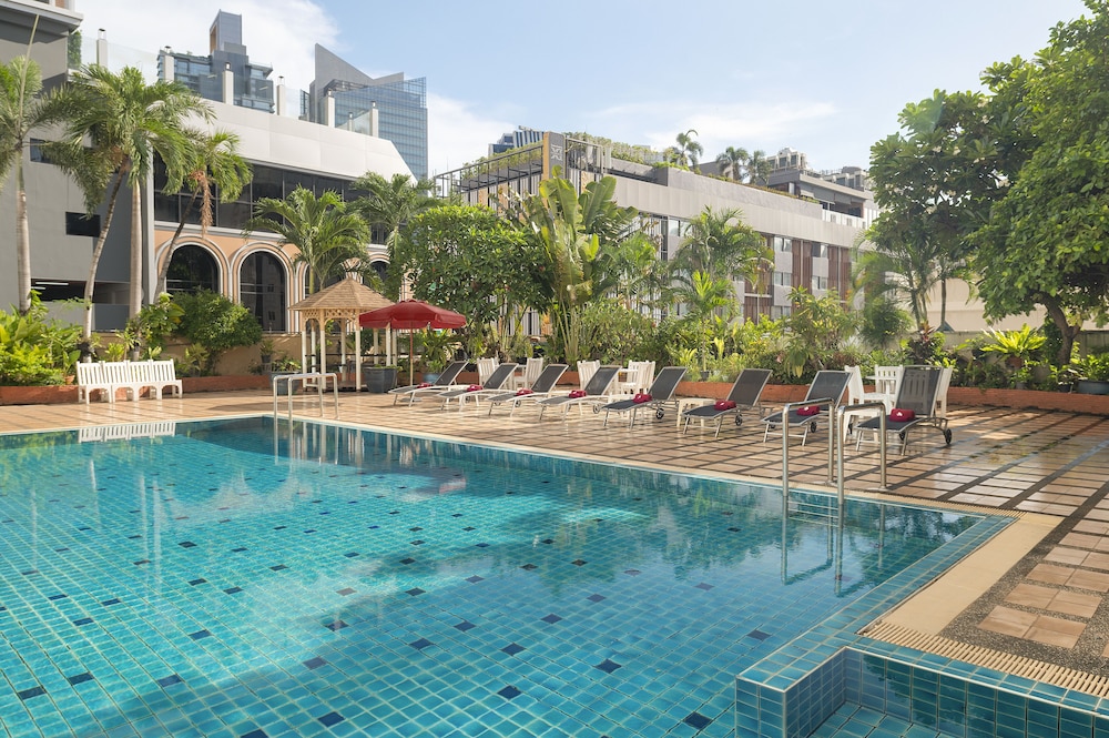 PIPA Bangkok Sukhumvit 11 by Kingston Hotels 57/60