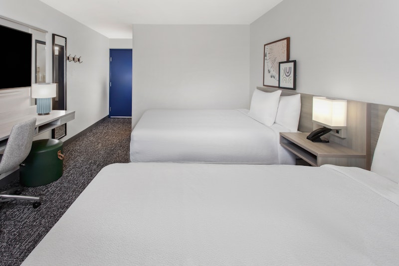 Spark by Hilton Rochester South 26/26