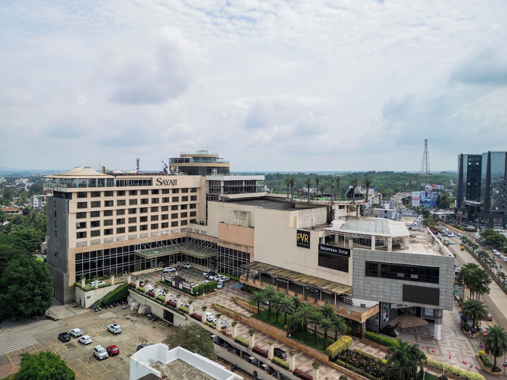 Sayaji Hotel 3/36