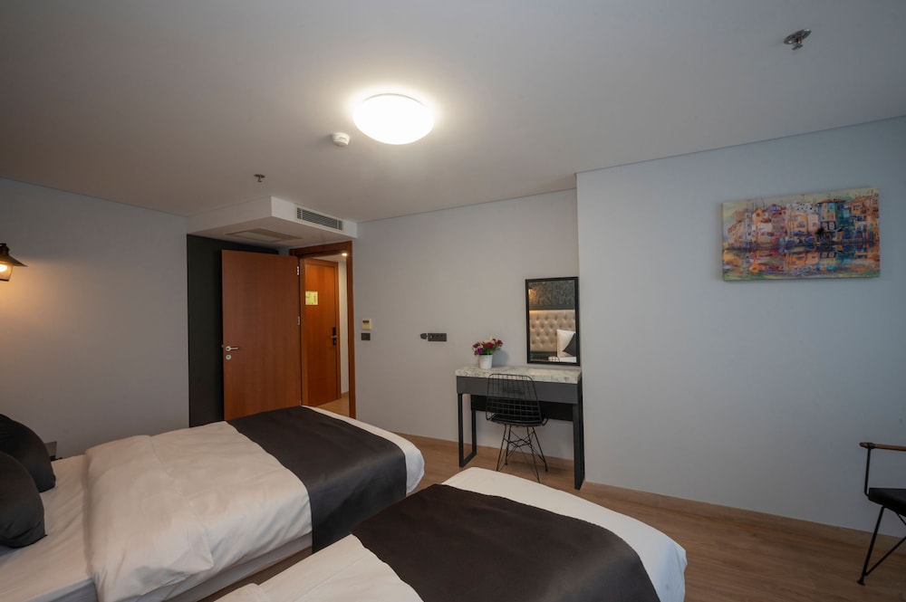 Ka Suites & Hotel 28/58