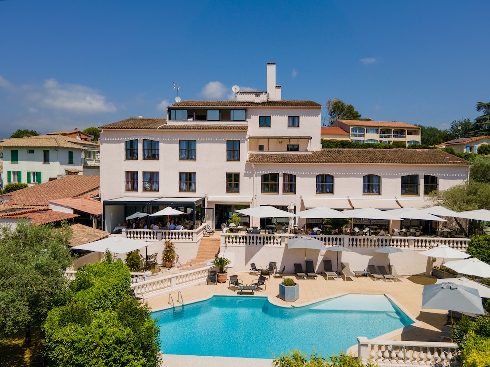 Hotel Perla Riviera 6/48