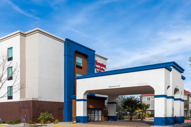 Hampton Inn & Suites Tomball Houston NW 4/86