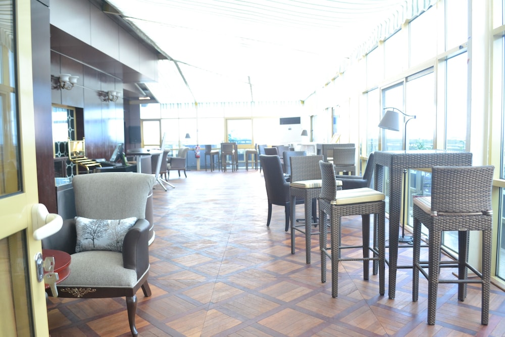 Noubou International Hotel 31/50