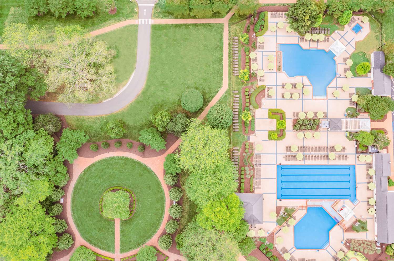 Hilton Vacation Club The Historic Powhatan Williamsburg 32/34