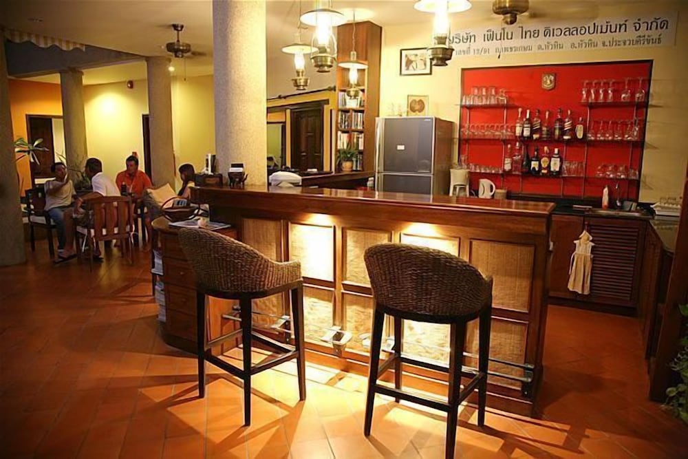 RedDoorz Plus Evergreen Boutique Hotel 49/53
