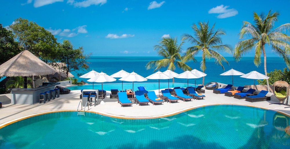 Coral Cliff Beach Resort 65/70