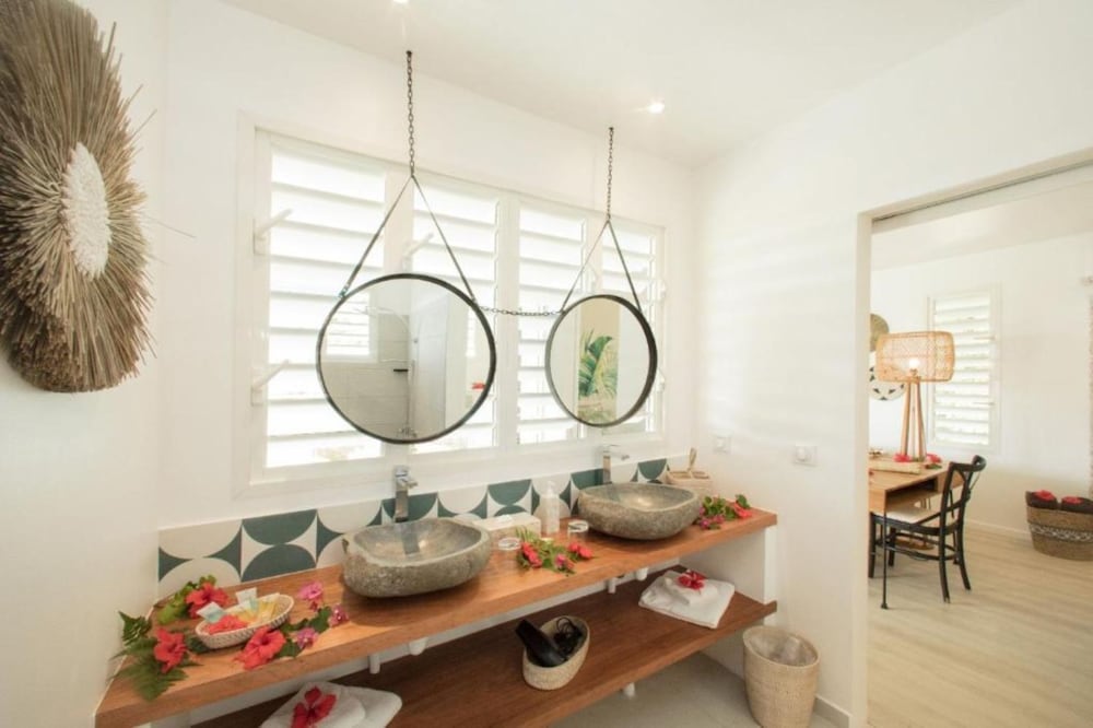 Raiatea Lodge Hotel 23/43