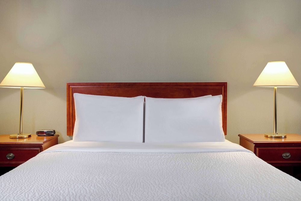 Days Inn by Wyndham Whitecourt 27/53