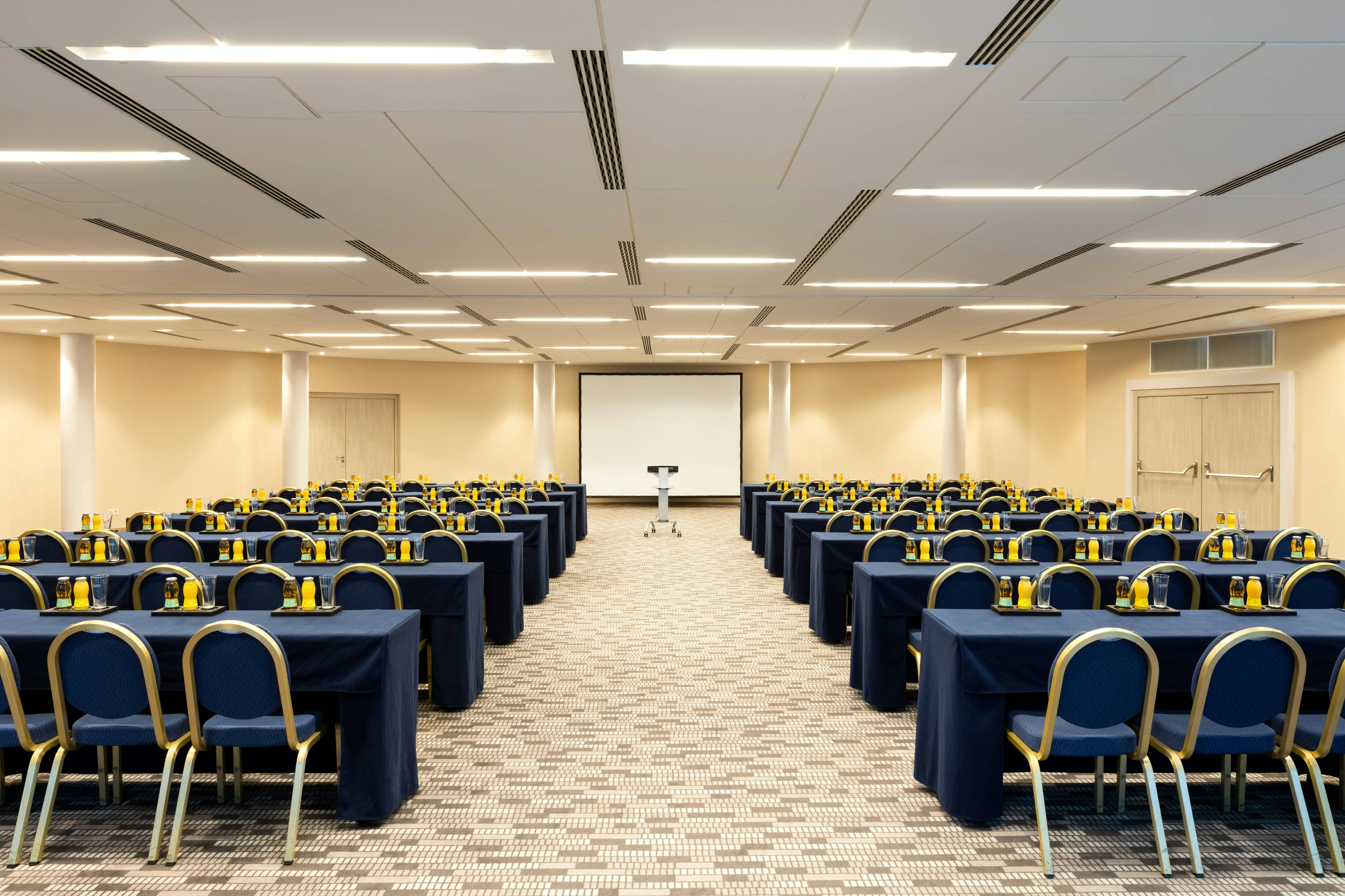 Delta Hotels by Marriott Frankfurt Offenbach (ex. New Century Hotel Frankfurt Offenbach) 24/28