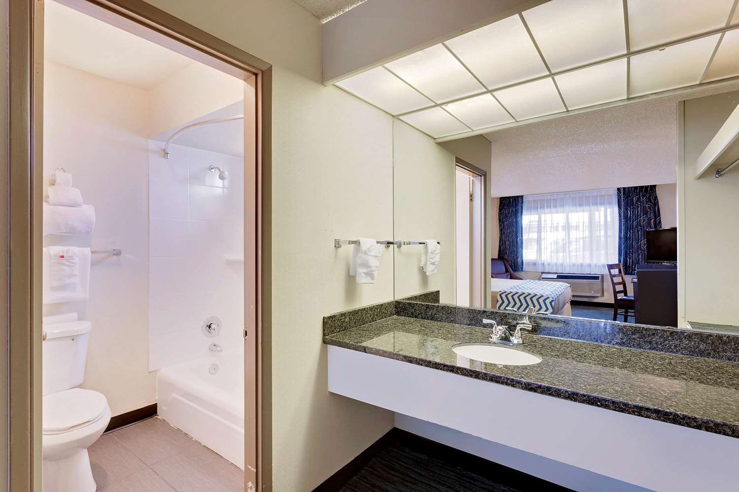 Travelodge By Wyndham Aberdeen 22/22