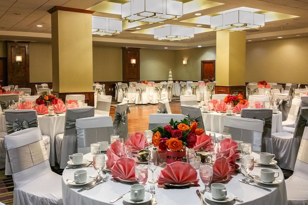 Courtyard By Marriott Culver City Los Angeles 37/46