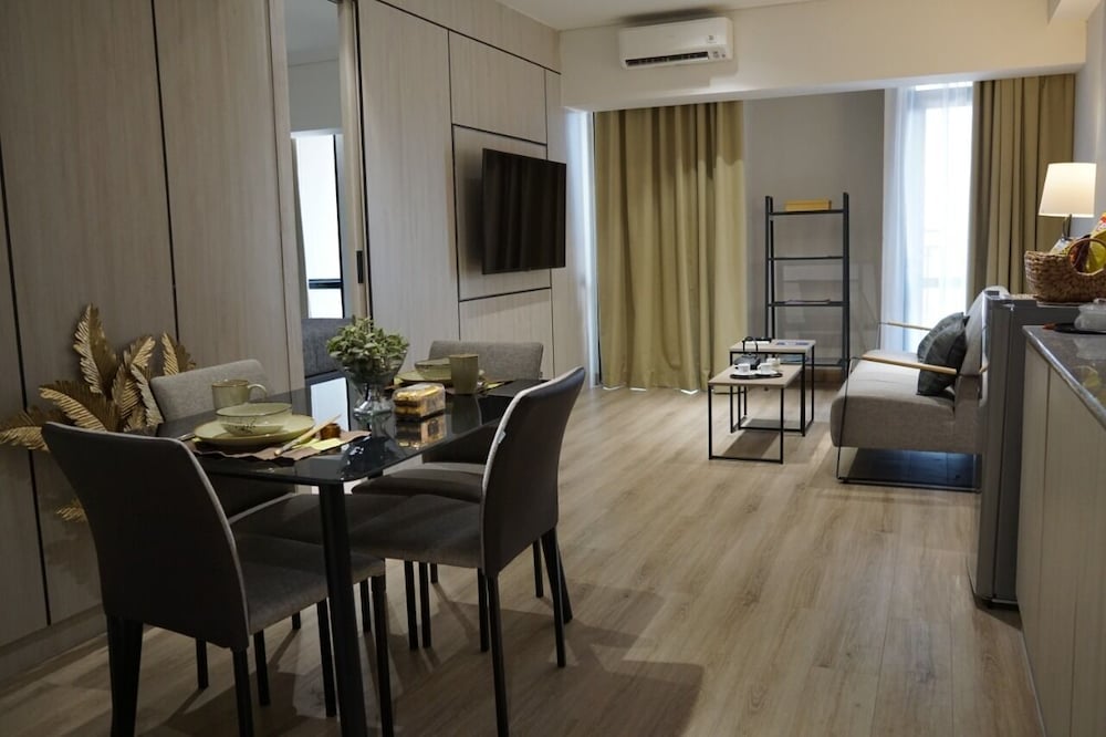 The Day Residence 21/33
