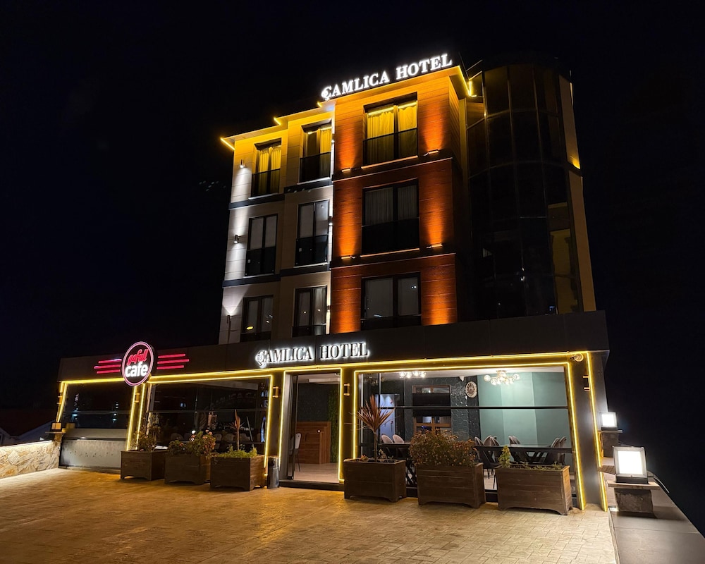 Camlica Hotel 1/42