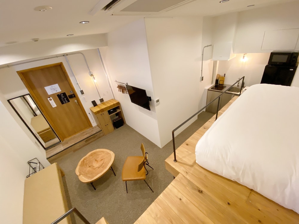 Mizuka Imaizumi 1 - Unmanned Hotel 13/39