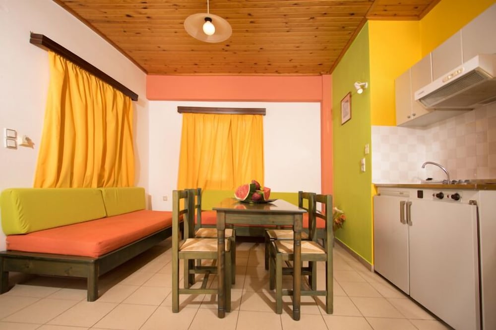 Mythos Platanias Apartments 40/61