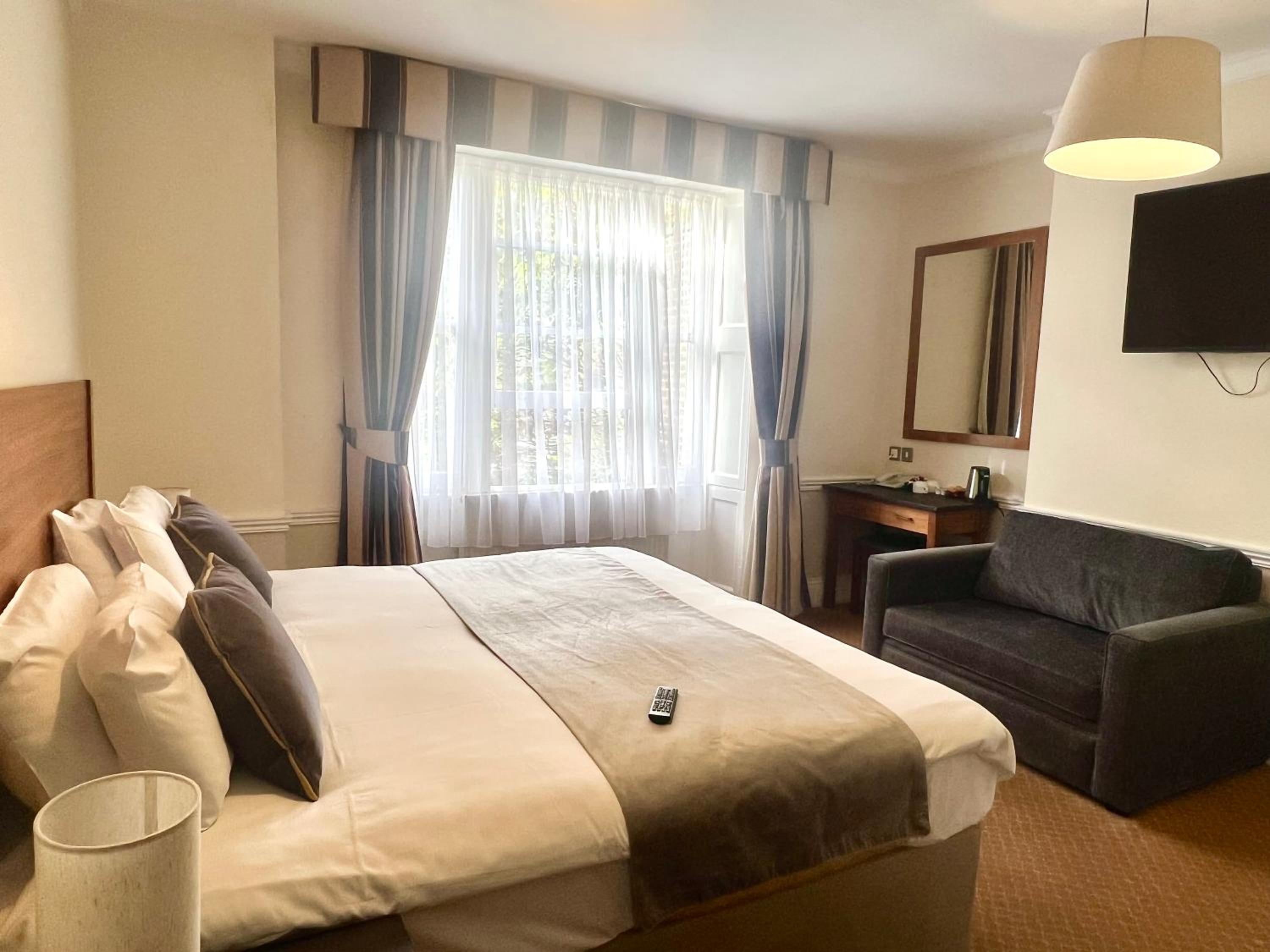 غرفة ثلاثية بسرير مزدوج، Hotel Cavendish 6/10