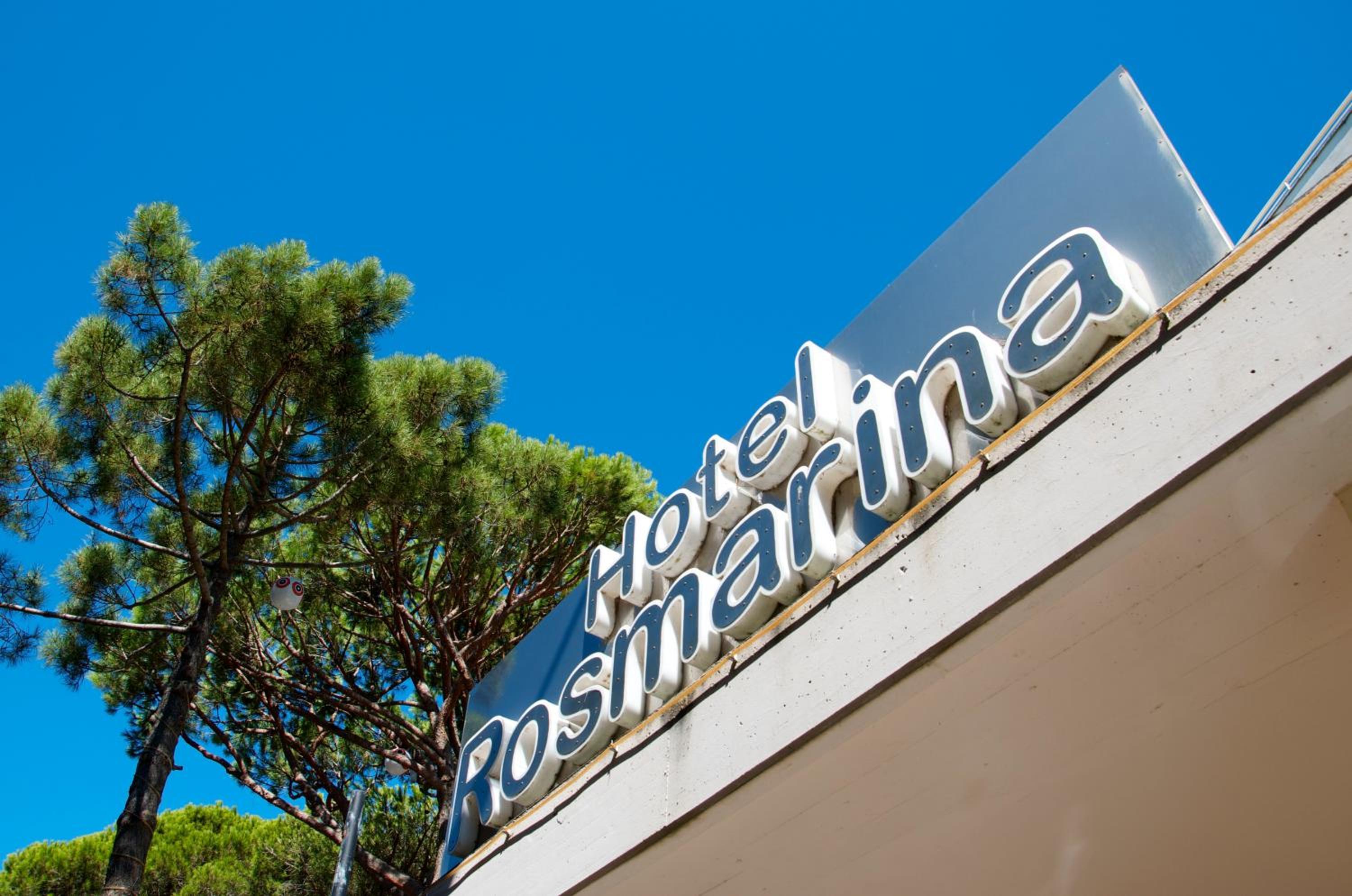 Hotel Rosmarina 1/50