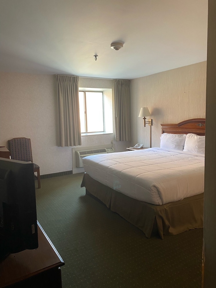 Ramada by Wyndham Pottsville/Frackville 18/31