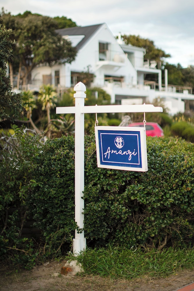 Amanzi Island Boutique Hotel 5/77