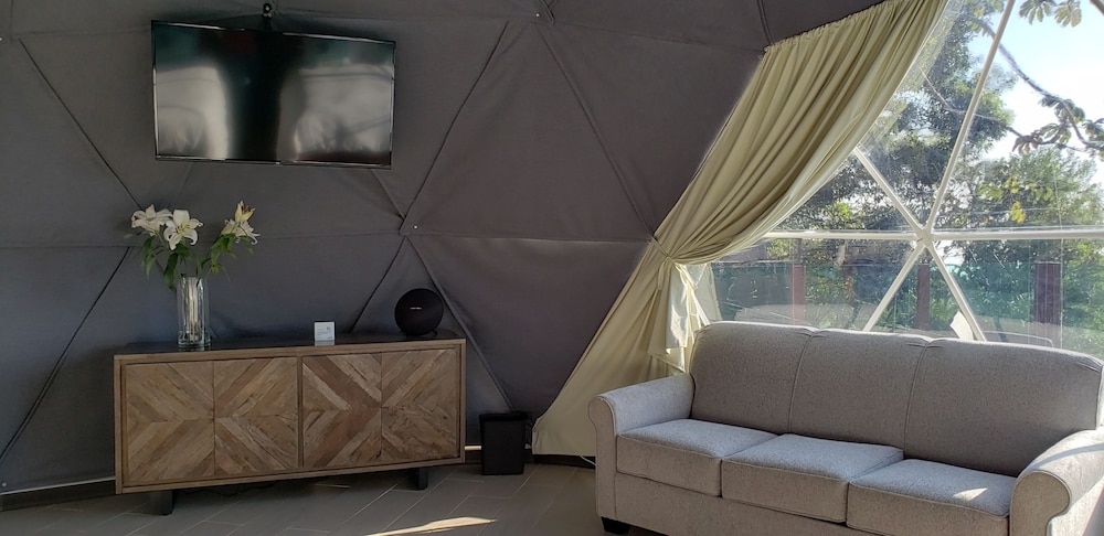 Chira Glamping Monteverde 38/50