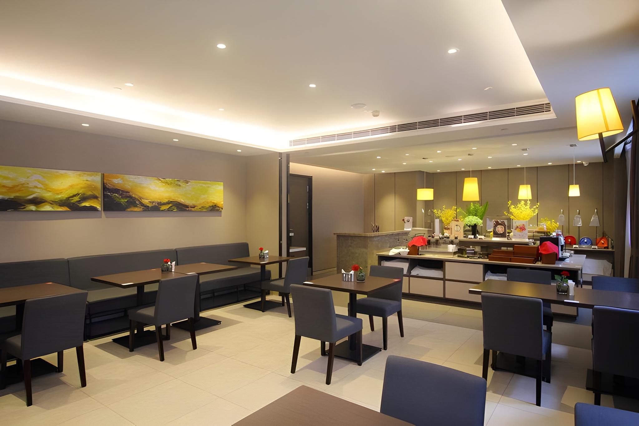 Homeinn Plus (Changzhou Dinosaur Park Wanda Plaza) 27/31