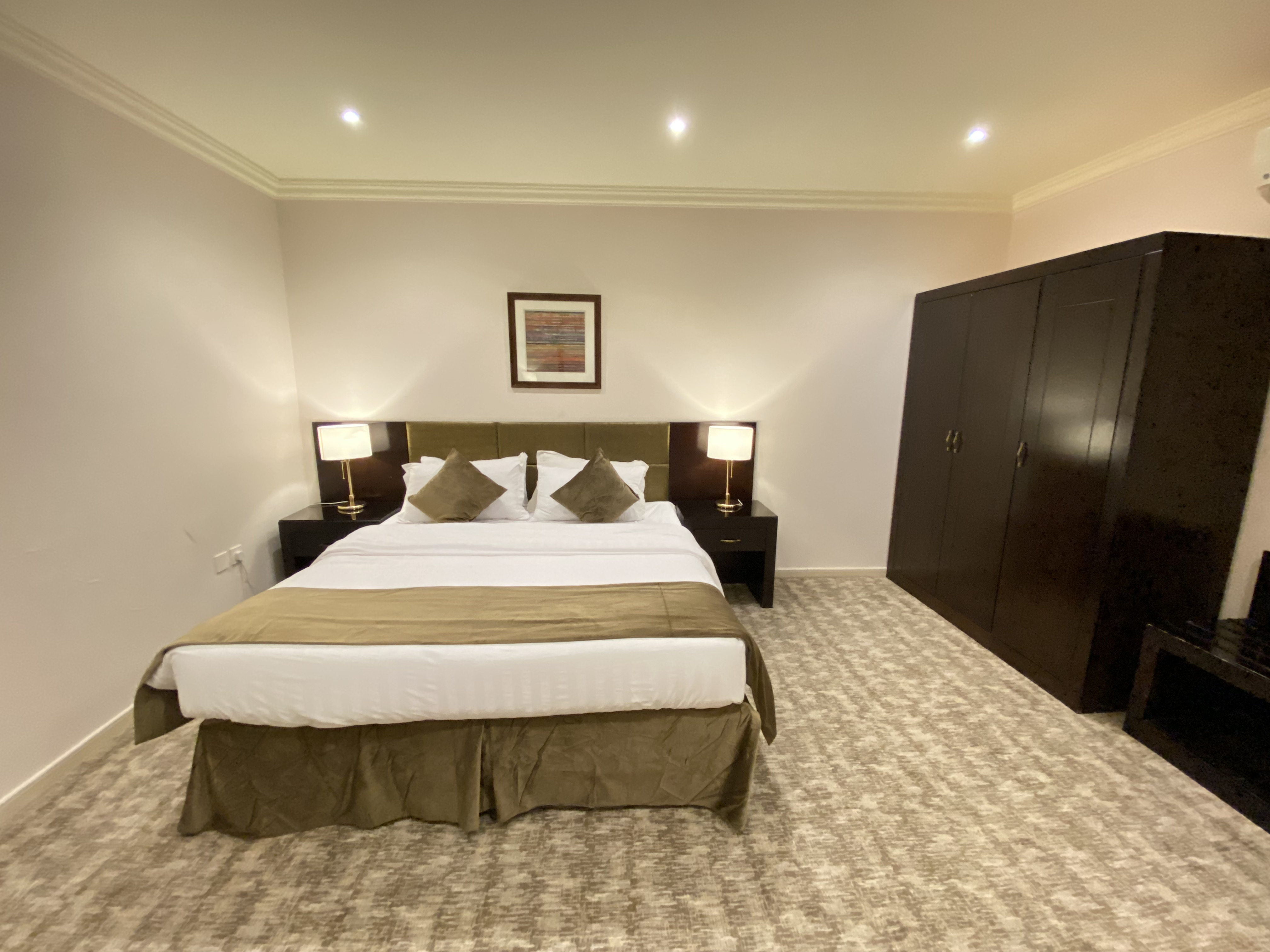 فندق الضيافة(Al Diyafa Hotel) 11/44