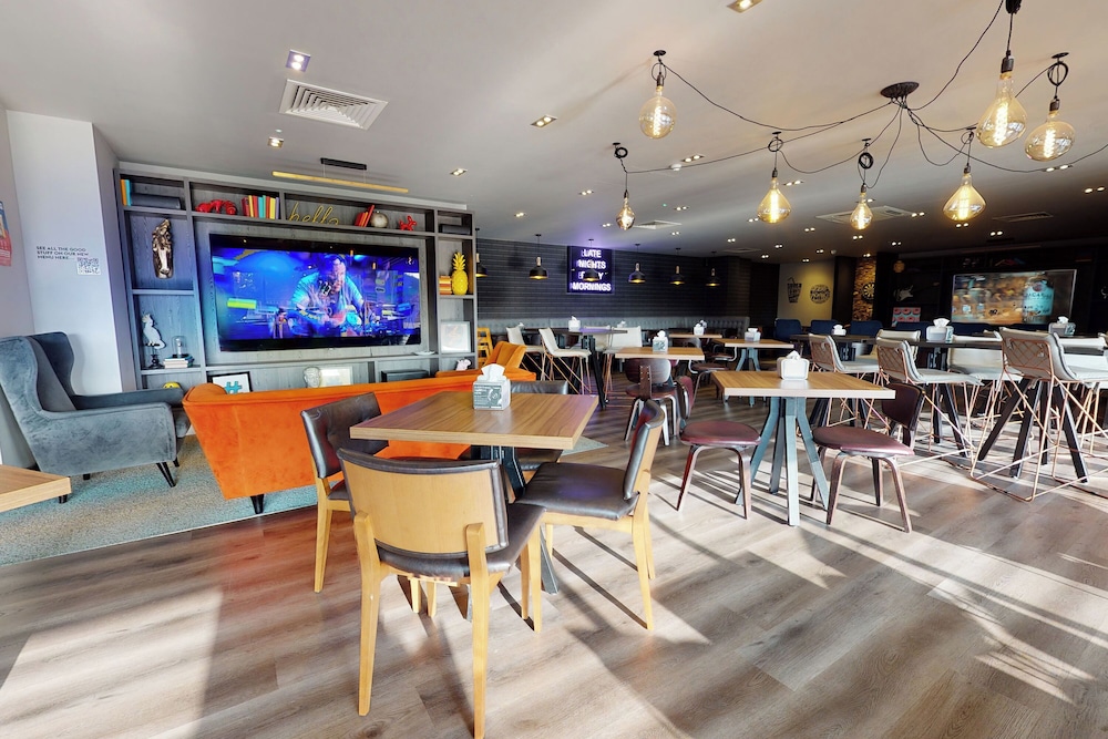 Village Hotel Blackpool 41/50