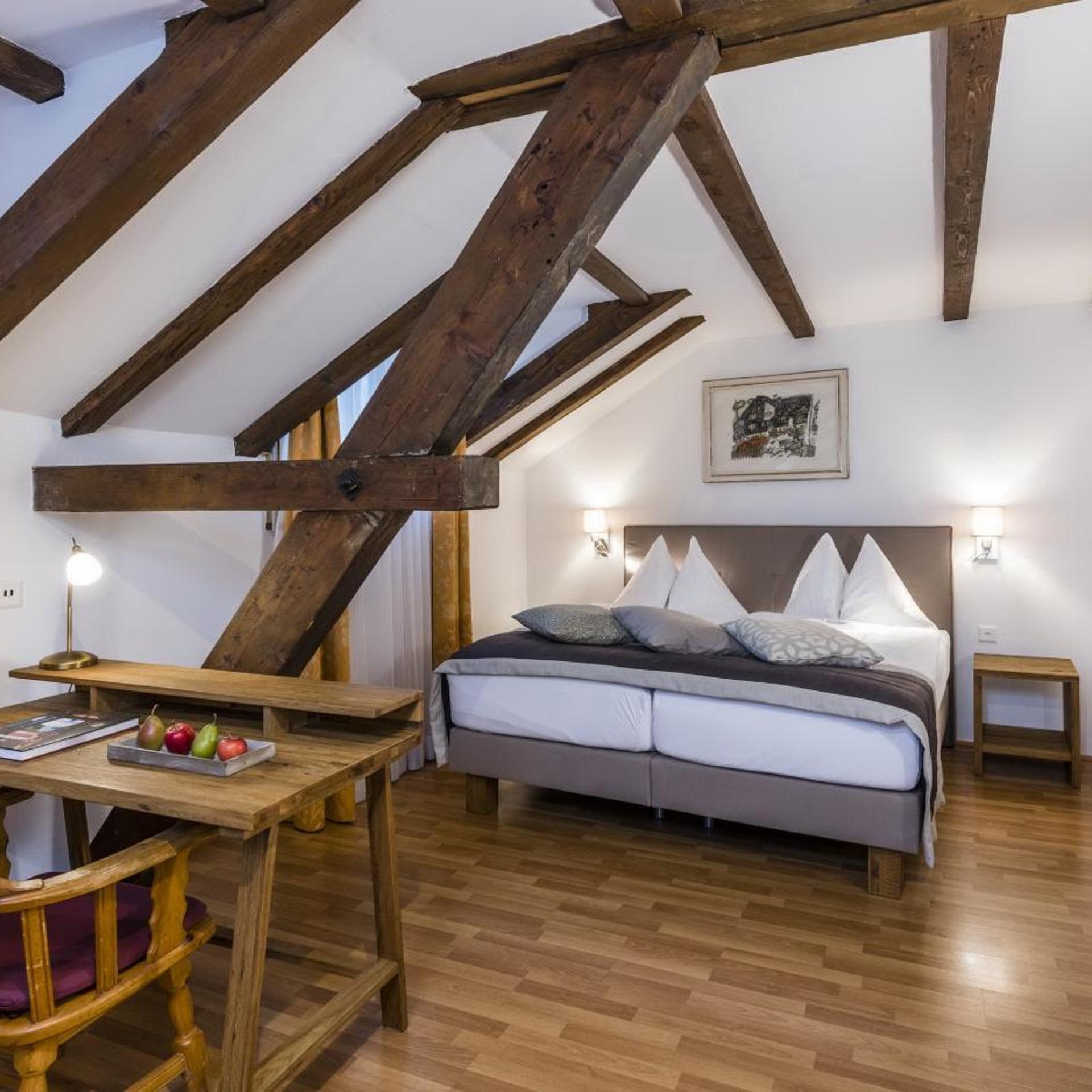 Classic, Double Bed