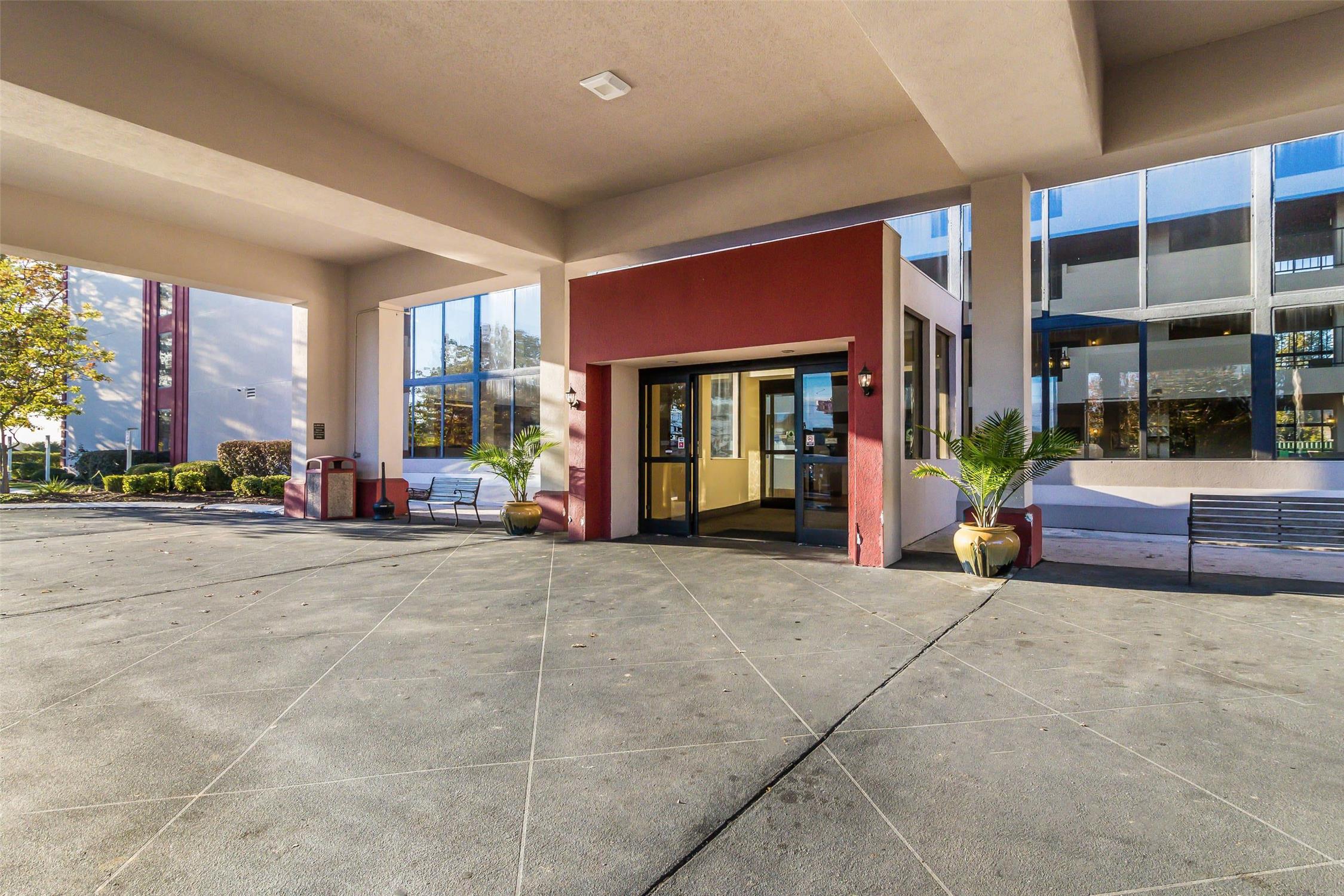 Clarion Hotel Jackson Northwest 32/32