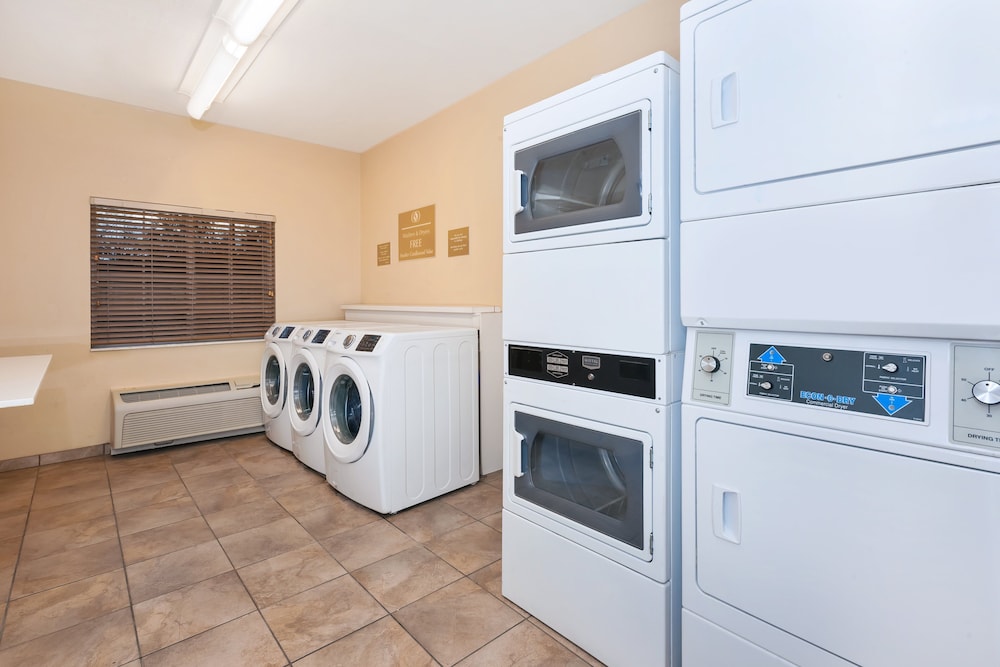 Candlewood Suites Rocky Mount 25/49