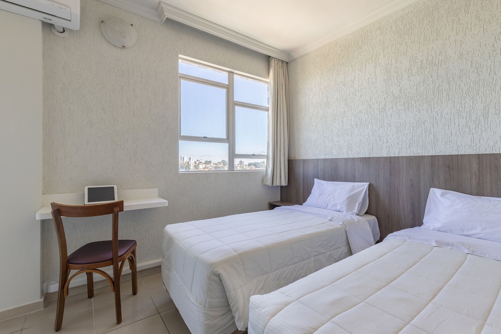 HOTEL SERRA NEGRA 27/59
