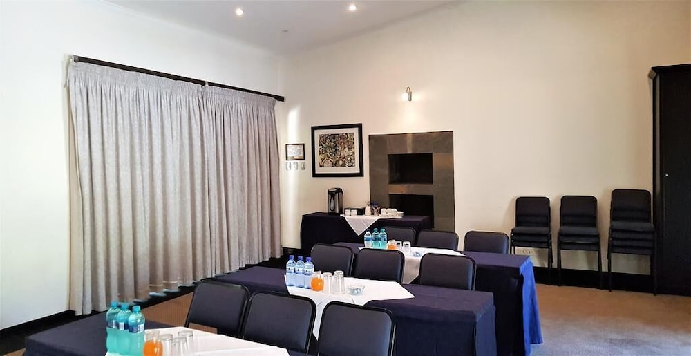 African Roots Guest House 42/50