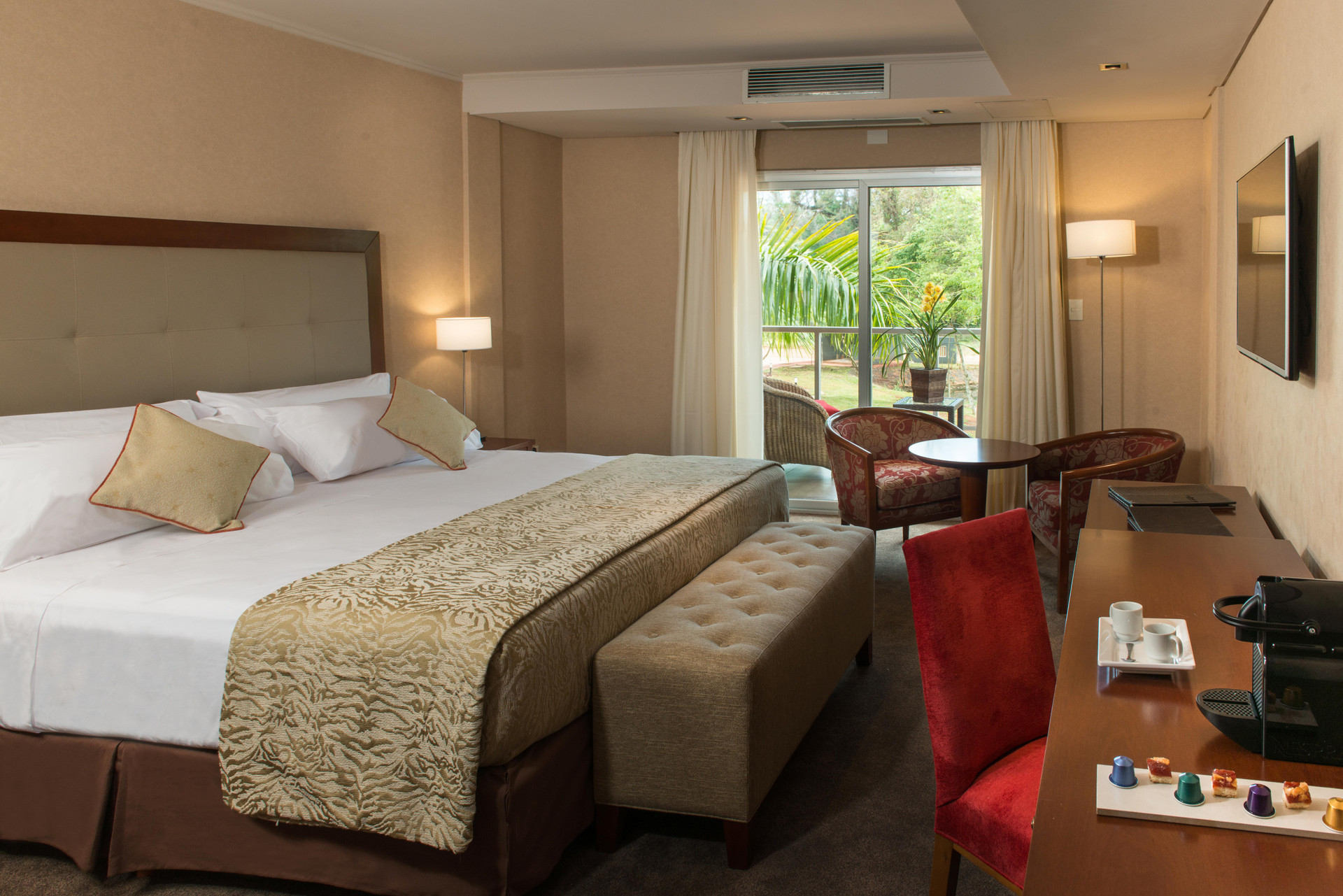 Master, Double Bed, Balcony