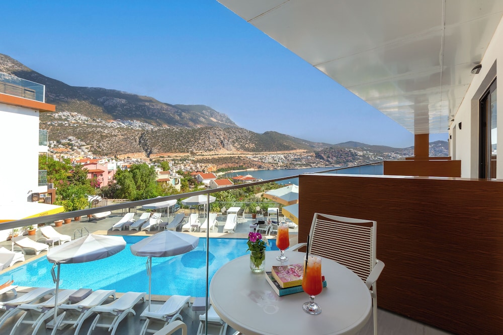 Rhapsody Hotel Kalkan - Adults Only +12 21/88