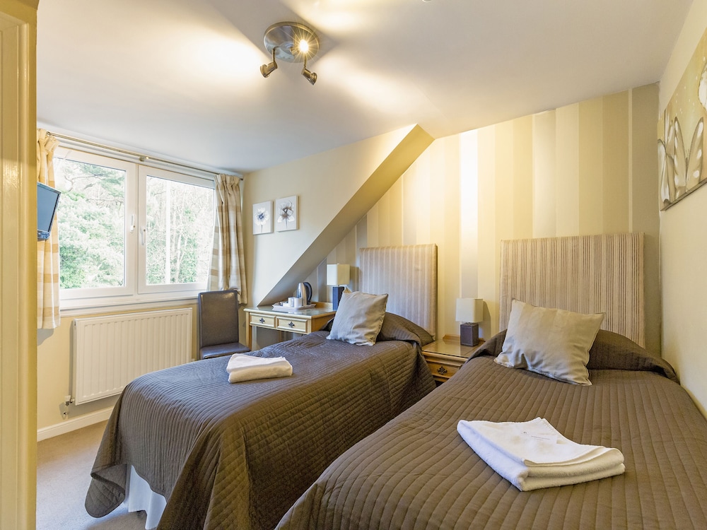 OYO Arden Guest House, Craigmillar Castle Edinburgh 22/43